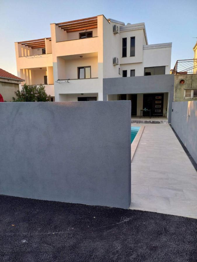 Apartments Star With Pool Biograd Na Moru Ngoại thất bức ảnh
