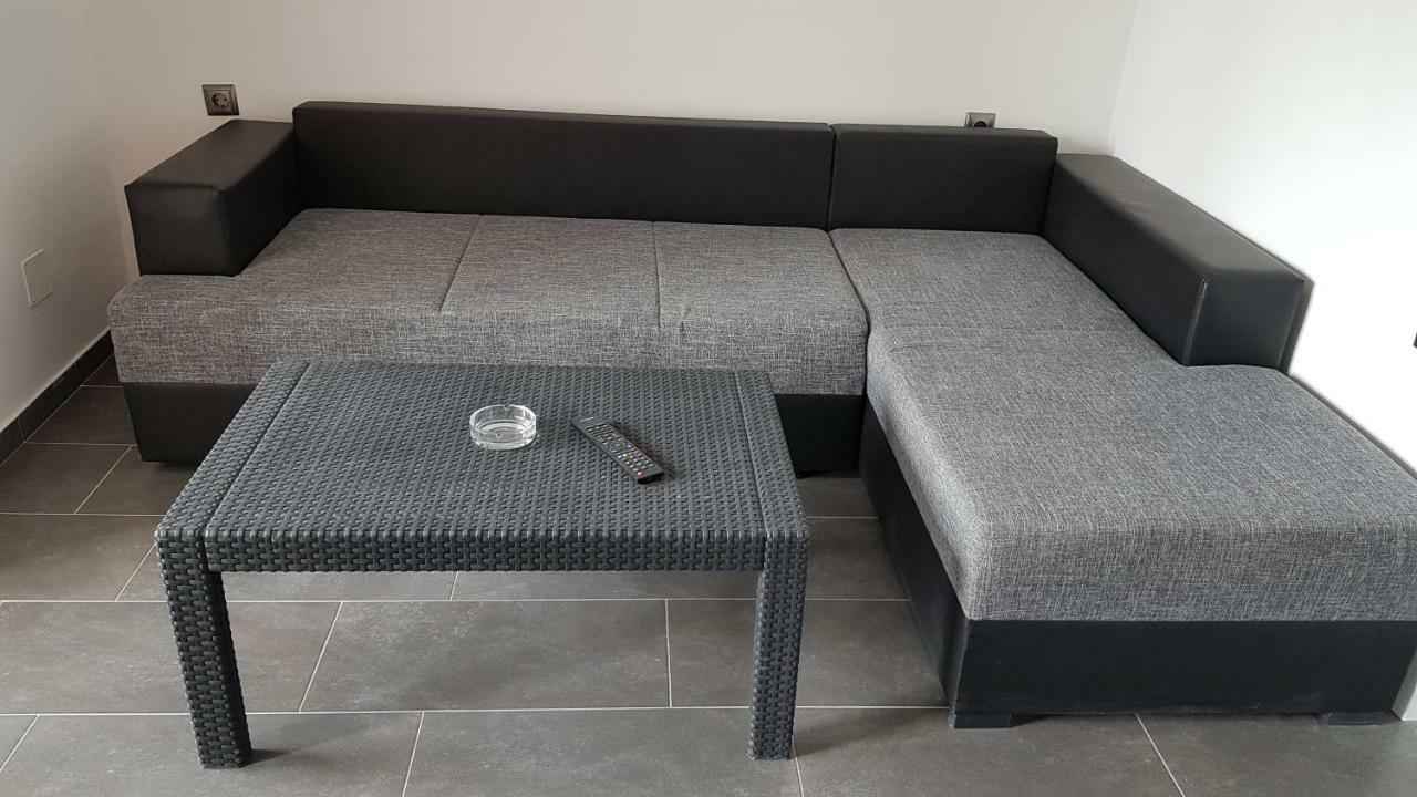 Apartments Star With Pool Biograd Na Moru Ngoại thất bức ảnh
