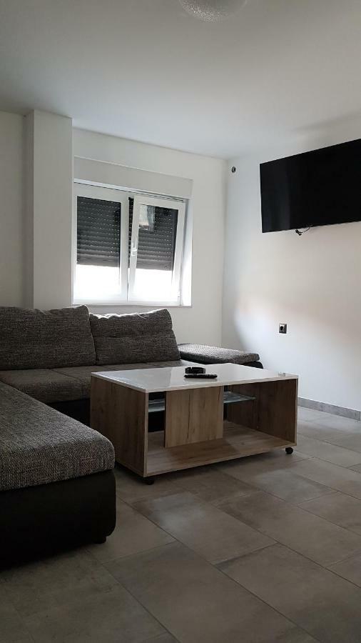 Apartments Star With Pool Biograd Na Moru Ngoại thất bức ảnh