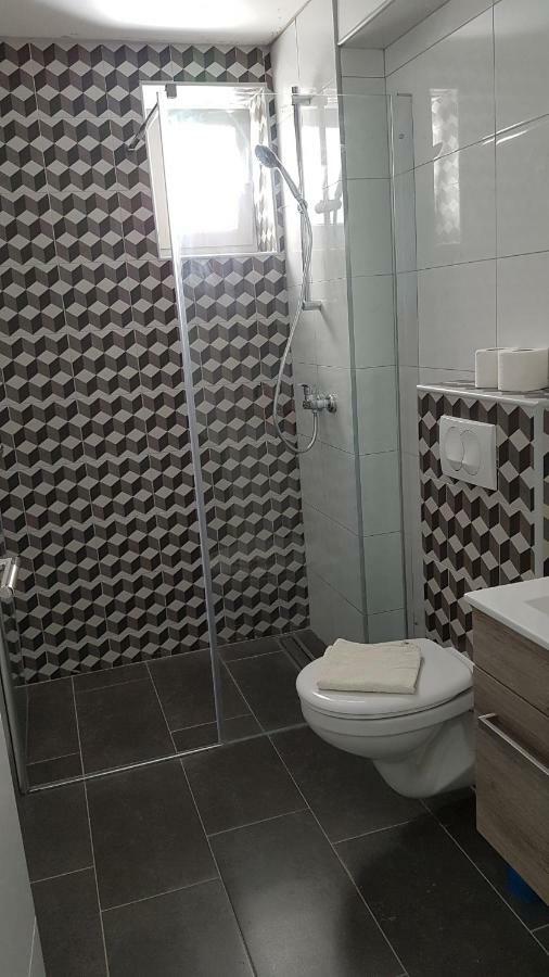 Apartments Star With Pool Biograd Na Moru Ngoại thất bức ảnh
