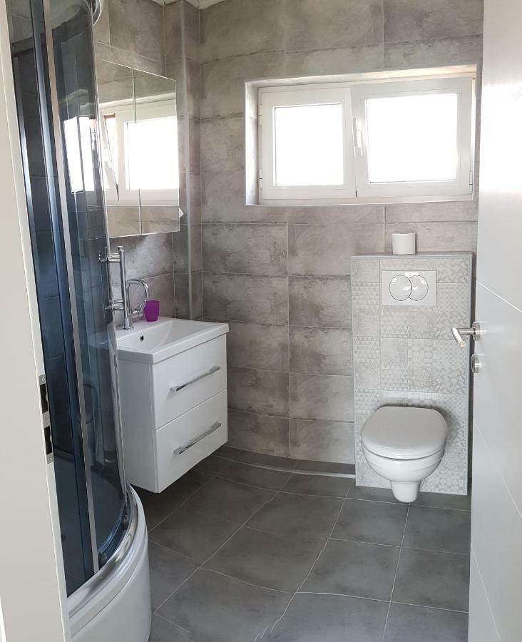 Apartments Star With Pool Biograd Na Moru Ngoại thất bức ảnh