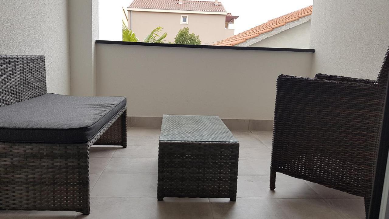 Apartments Star With Pool Biograd Na Moru Ngoại thất bức ảnh